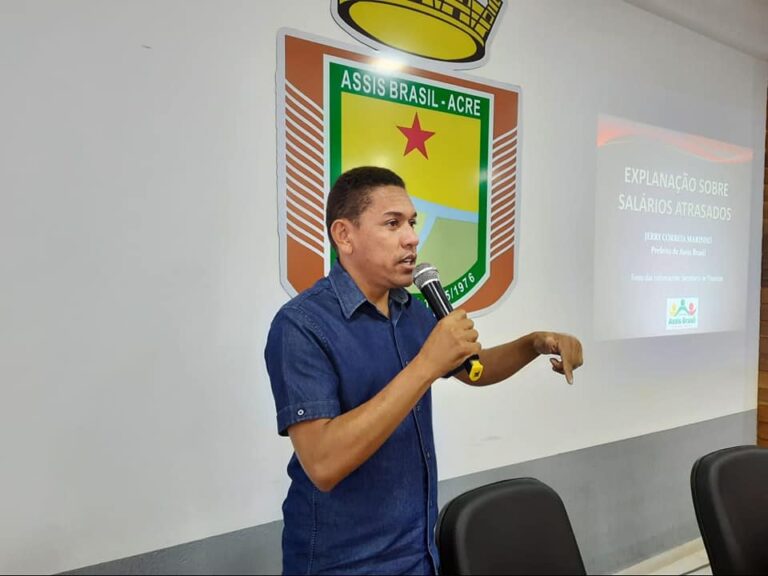 Na sede da Amac, prefeito de Assis Brasil apresenta potencial do cultivo de café na fronteira