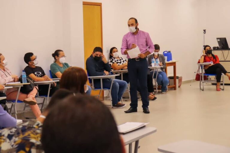 Fundhacre realiza reunião de alinhamento com equipe gestora da unidade