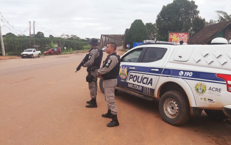 Em Sena, PM inicia Operação Papai Noel reforçando bloqueios na BR-364