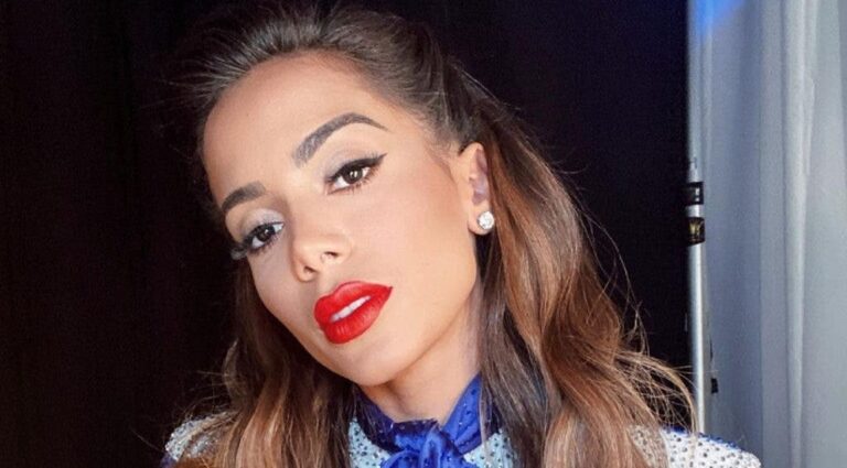 Anitta detalha kit sexo e conta elogios de ginecologista: “Limpinha e bem cuidada”