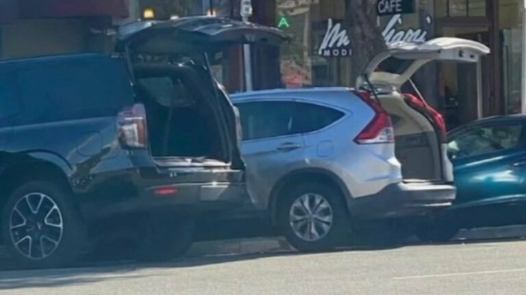 Donos deixam carros abertos para “facilitar” vida dos assaltantes