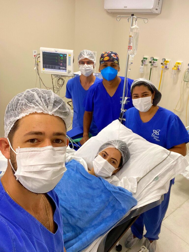 Após recuperar-se de Covid-19, senadora Mailza passa por cirurgia para tratar problema renal