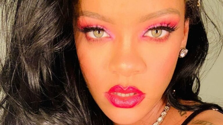 “Vocês me engravidam todo ano”, diz Rihanna após boatos