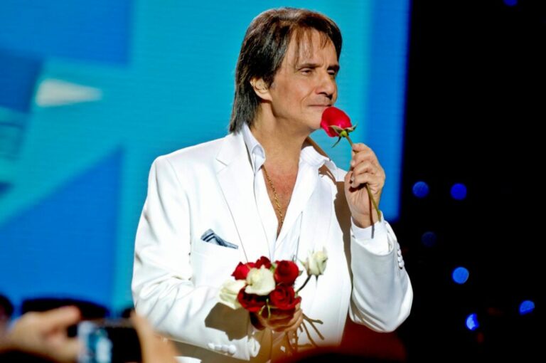 Roberto Carlos toma atitude drástica, cancela cruzeiro anual e motivo mortal vem à tona