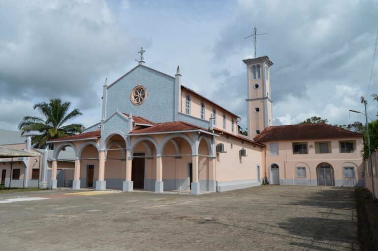 Paróquia de Sena encerra programação de Nossa Senhora da Conceição com arraial e bingos