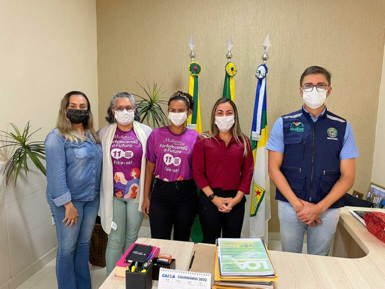 Gabinete Itinerante da senadora Mailza se reúne com prefeita Fernanda Hassem; município foi contemplado com R$ 8 milhões em emendas