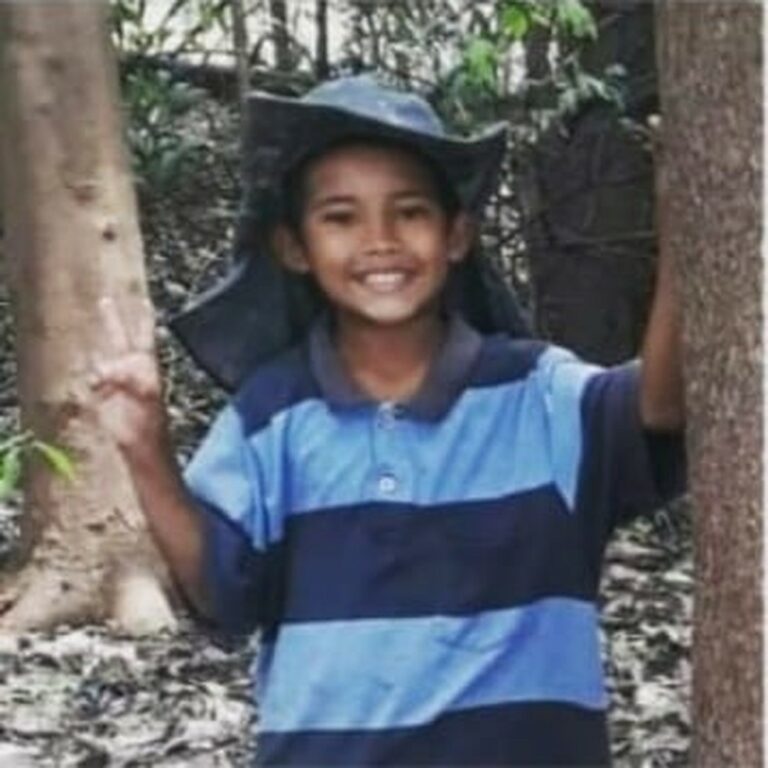 Buscas por menino de 11 anos perdido na mata são encerradas sem sucesso