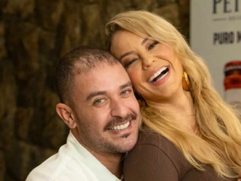 Paolla Oliveira deixa curvas à mostra em ensaio com Diogo Nogueira