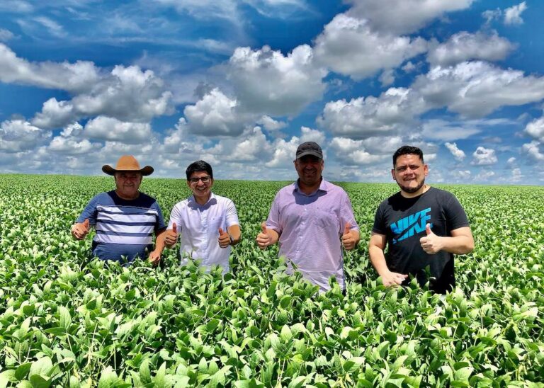 Jenilson visita plantação de soja e milho no Acre: “Se compara com muitos estados brasileiros”