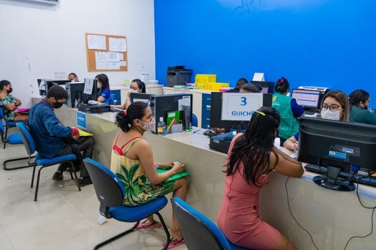 Prefeitura de Cruzeiro do Sul realiza cadastro para mais de duas mil novas famílias receberem o Auxílio Brasil