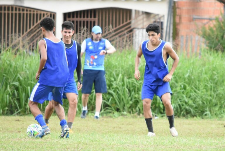 Recheado de garotos, Galo entra na terceira semana de pré-temporada