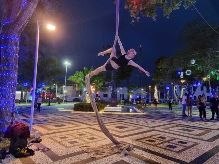 Grupo Acrobartes lança oficina de tecido acrobático para iniciantes no Acre; saiba tudo!