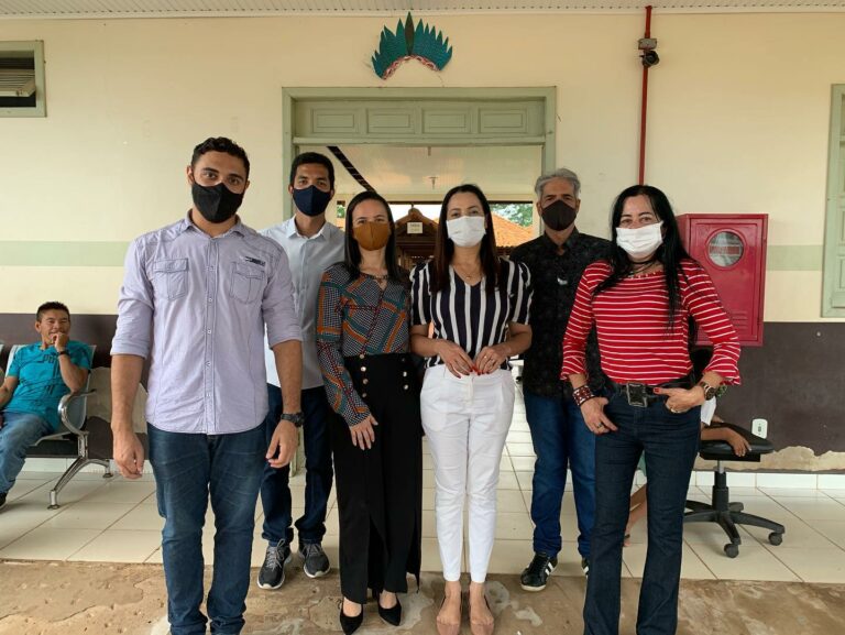 Mailza destina R$ 1 mi para reforma da Casai; ministro assina ordem de serviço no Acre