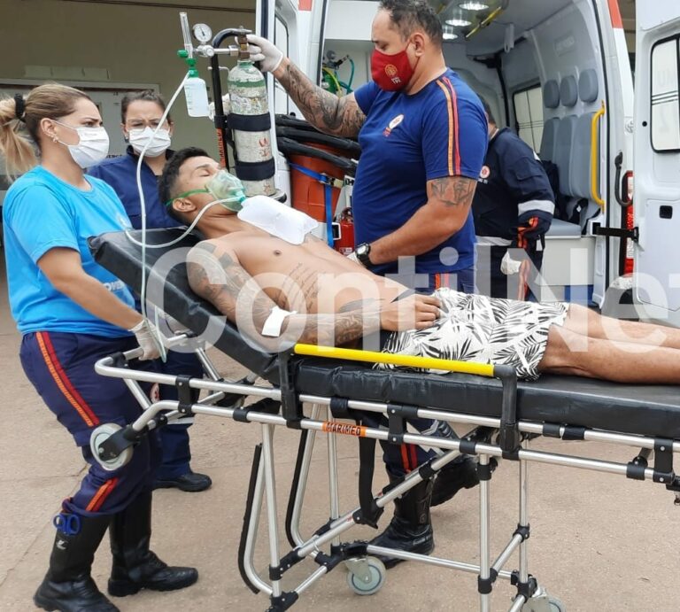 Festa de Réveillon em Rio Branco termina com briga entre amigos e um deles baleado