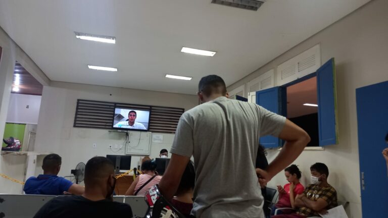 Surto de gripe e casos de dengue lotam hospitais de Sena Madureira