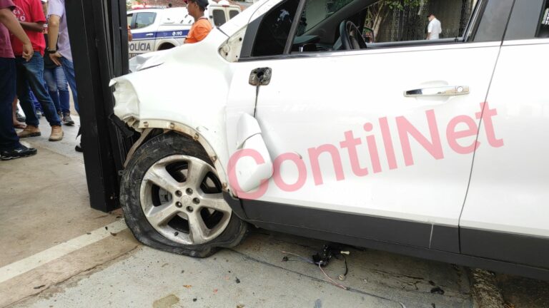 Advogado bêbado invade pista contrária e colide contra três motociclistas em Rio Branco