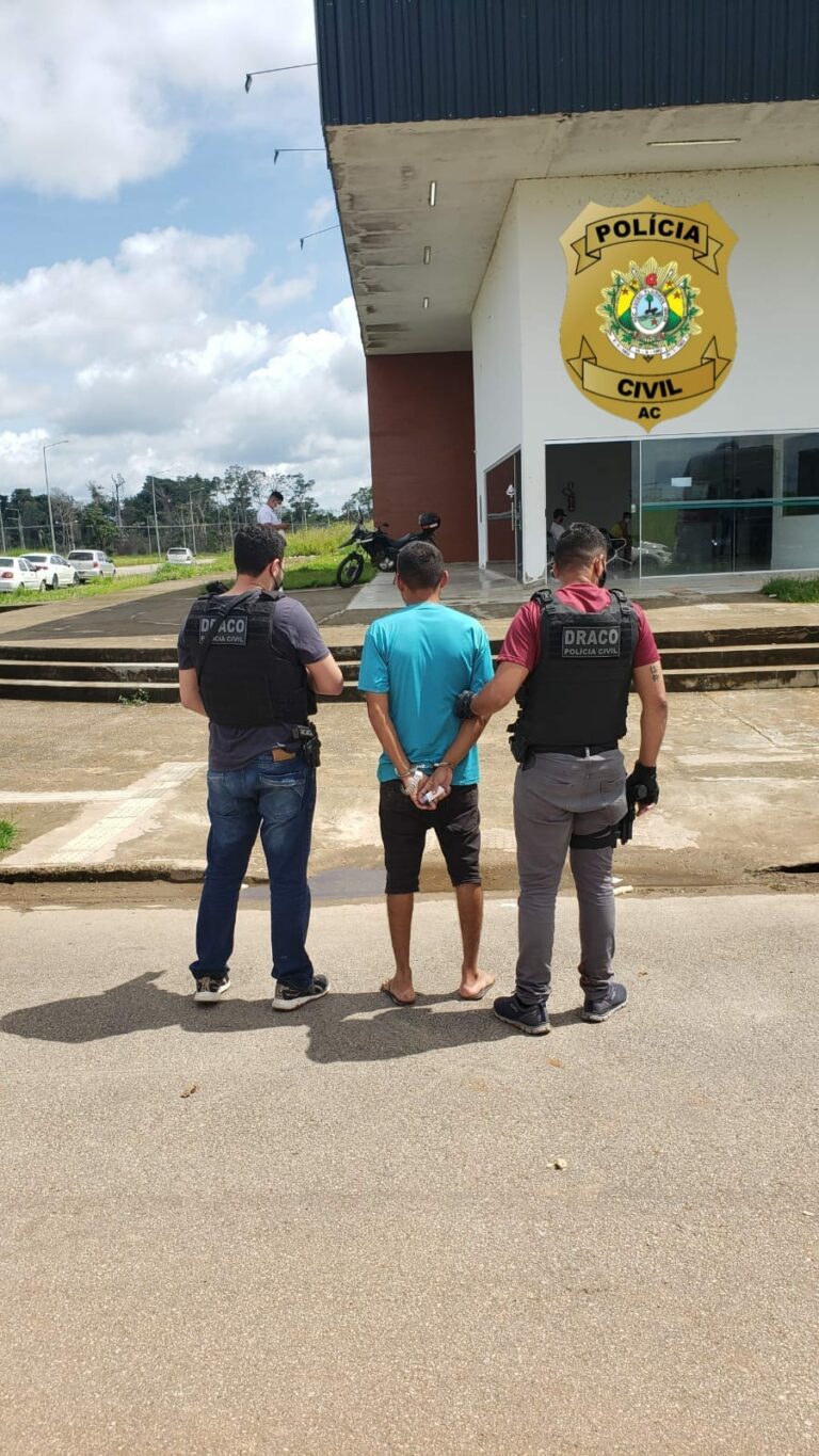 Polícia Civil prende foragido da Justiça por tráfico de drogas e homicídio, em Rio Branco