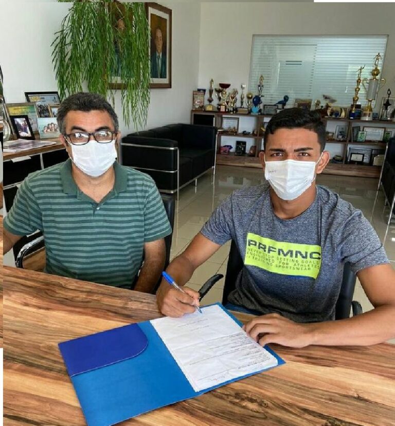 Goleiro Tomate é emprestado para Botafogo e renova contrato com Andirá-AC como opção de compra