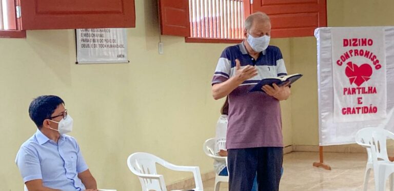 A convite do padre Massimo, deputado Jenilson Leite participa de encontro do Instituto Ecumênico Fé e Política no Acre