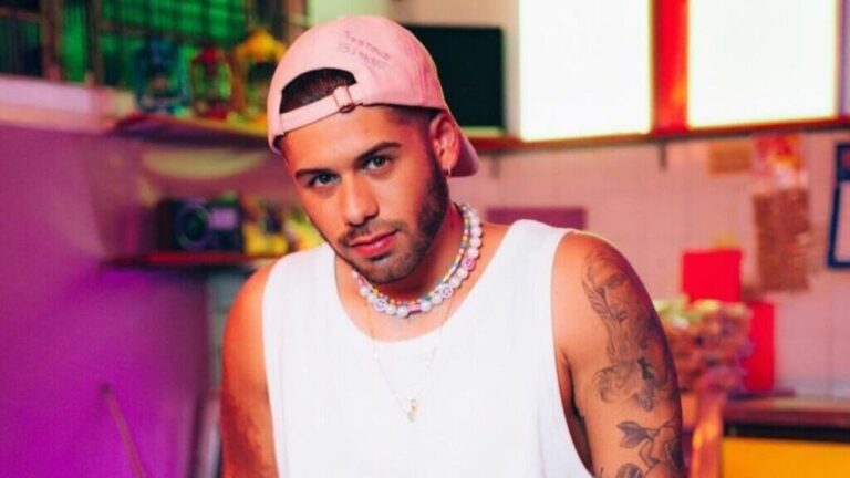 Zé Felipe expõe problema na cama, revela baixa libido e assume: “Tomando remédios”