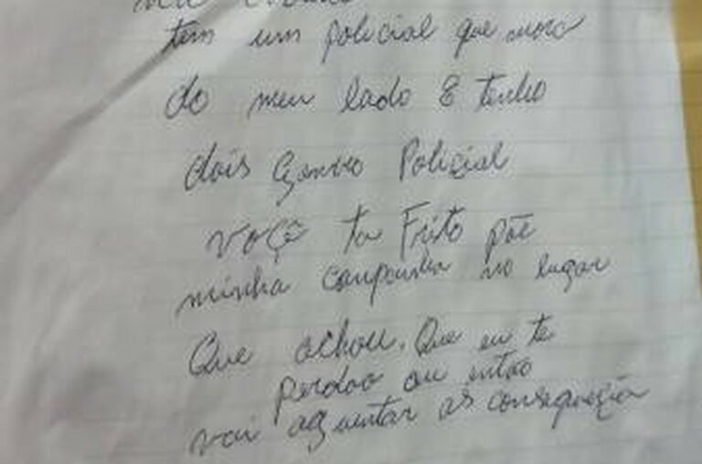 Idosa deixa recado para suspeito de roubar campainha e objeto é devolvido: ‘põe no lugar que te perdoo’