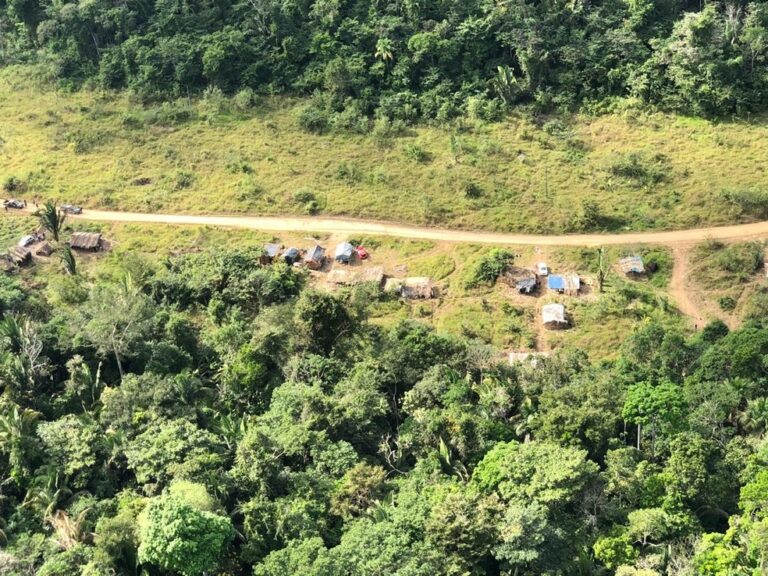 Polícia faz operação para localizar cadáveres de homens desaparecidos em fazenda