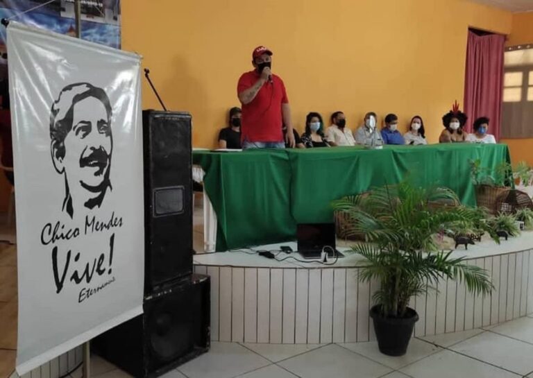 Em vias de formar federação, PT no AC vai dialogar com outros partidos e quer JV como candidato ao governo