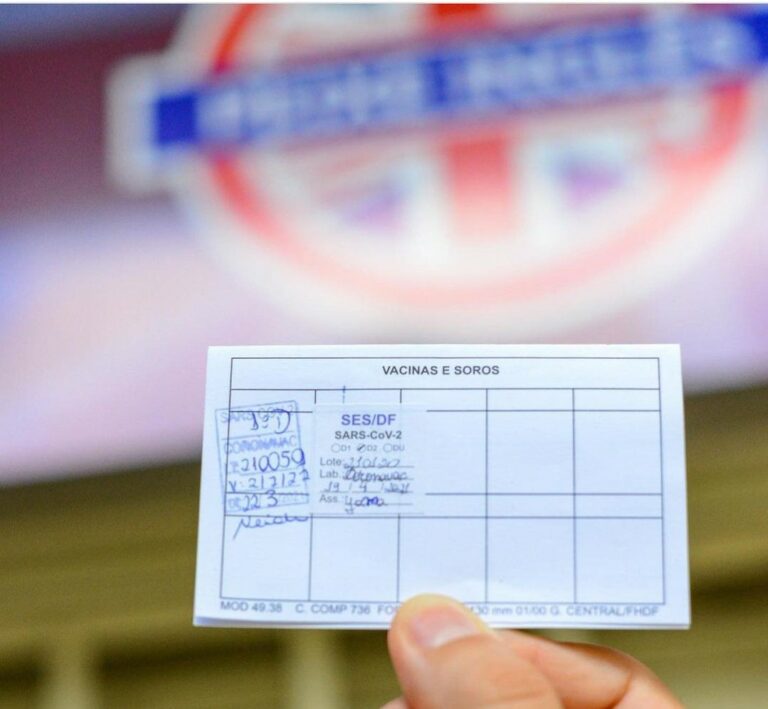 Mais de 4 mil idosos com 80 anos ou mais estão aptos a tomar segunda dose de reforço contra Covid-19 na capital