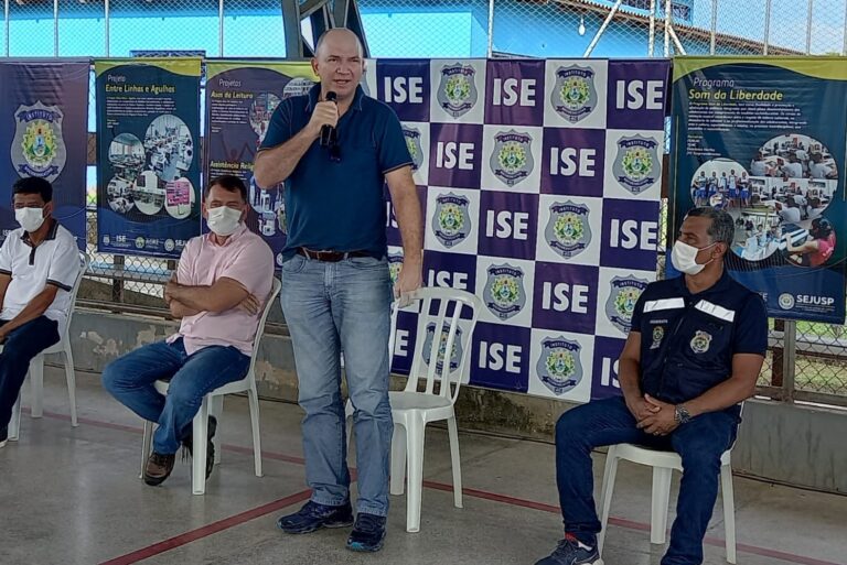 ‘Governador tem que passar a régua e distinguir aliados de inimigos dentro do Governo’, dispara Gehlen em evento