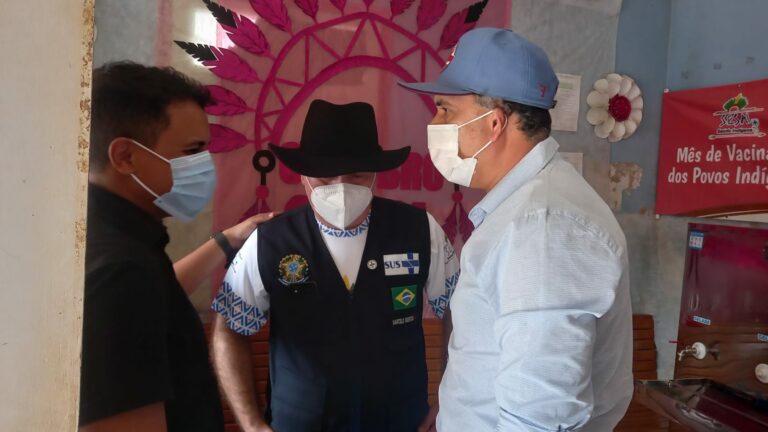 “Precisamos avançar na vacinação contra Covid-19”, diz ministro durante agenda em Sena