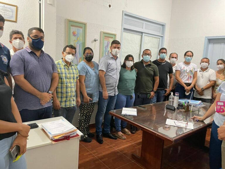 Após surto de gripe, Nicolau e Gonzaga debatem soluções para acabar com epidemia em Cruzeiro do Sul