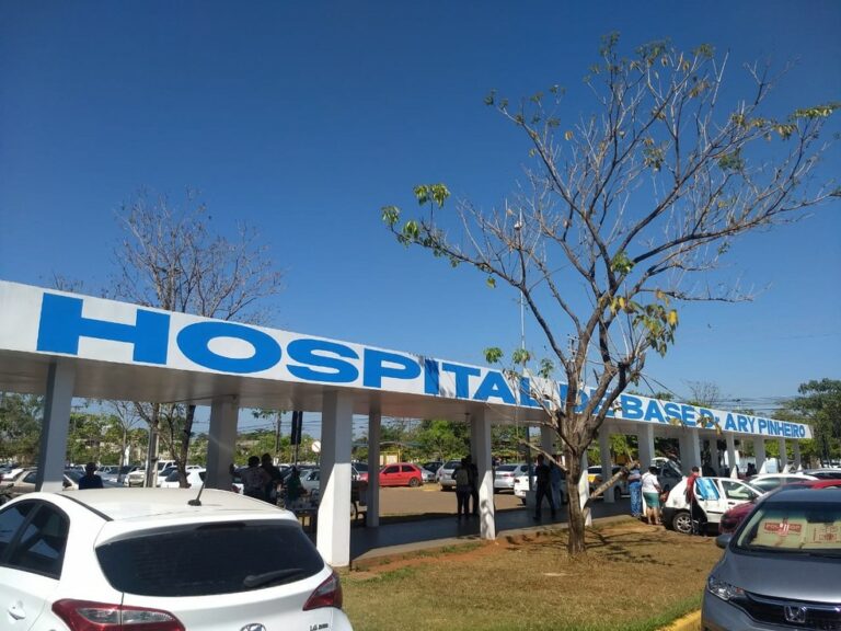 Polícia é chamada ao Hospital de Base após idoso se masturbar na frente de mulher