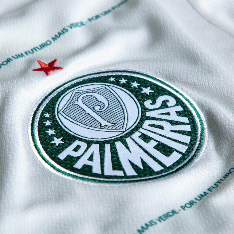 Fifa veta estreia de novo uniforme do Palmeiras no Mundial de Clubes