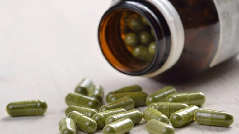 Mulher mata namorado com laxante e furta mais de R$ 500 mil dele