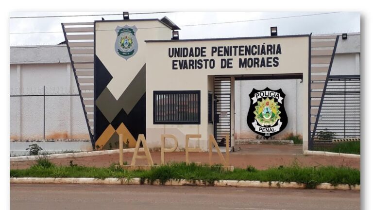 Detento dá martelada na cabeça de parceiro de cela e foge do presídio de Sena