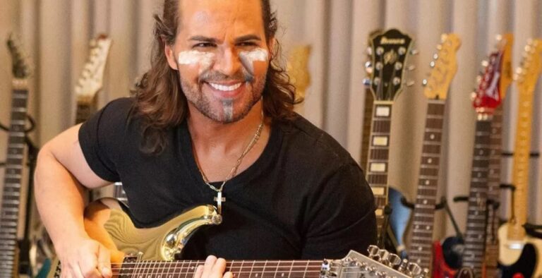 Após ser cancelado, Eduardo Costa tenta se reinventar e deixa as polêmicas de lado