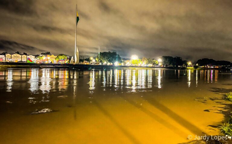 Após uma semana em vazante, Rio Acre volta a subir em Rio Branco; confira os números