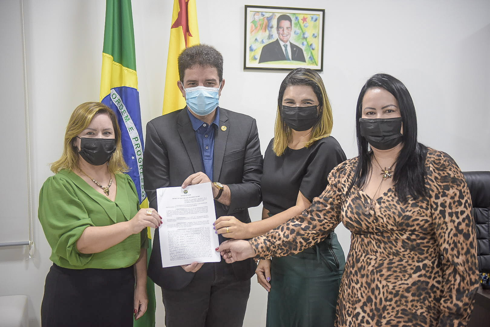 Governo do Acre nomeia 15 novos defensores públicos