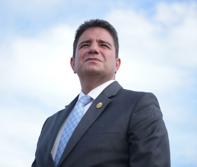 Ao ContilNet, Gladson diz que pode sair do Progressistas e migrar para o União Brasil nos próximos dias