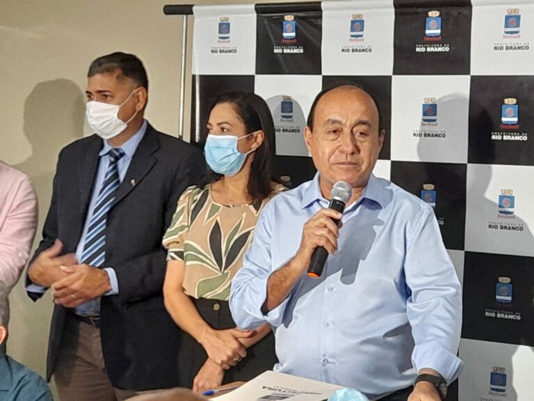 Bocalom diz que contrato dos coletivos de Rio Branco não prevê repasses à empresa