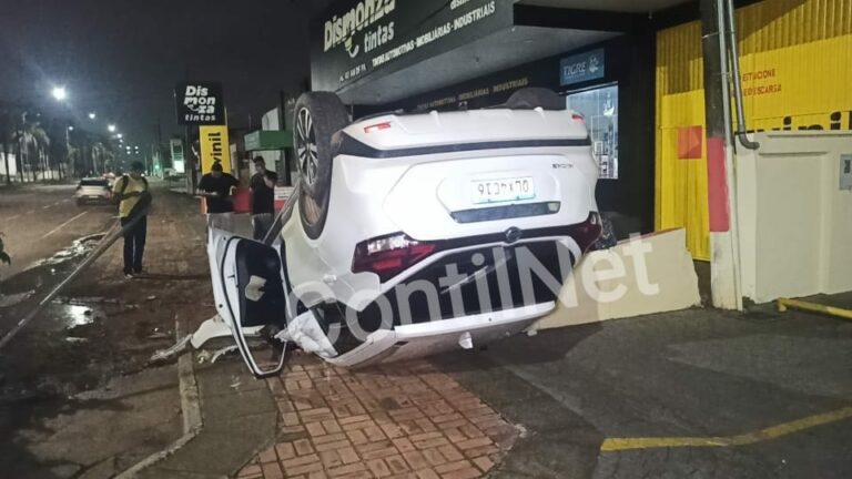 Médico bate em árvore após ser ‘fechado’ por carro em avenida de Rio Branco