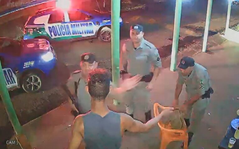 Homem é agredido pela PM com tapa no rosto durante abordagem em distribuidora de bebidas