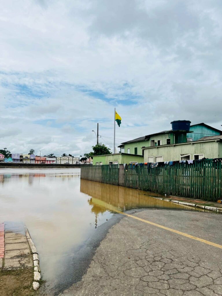 Enchente do Rio Acre na Base