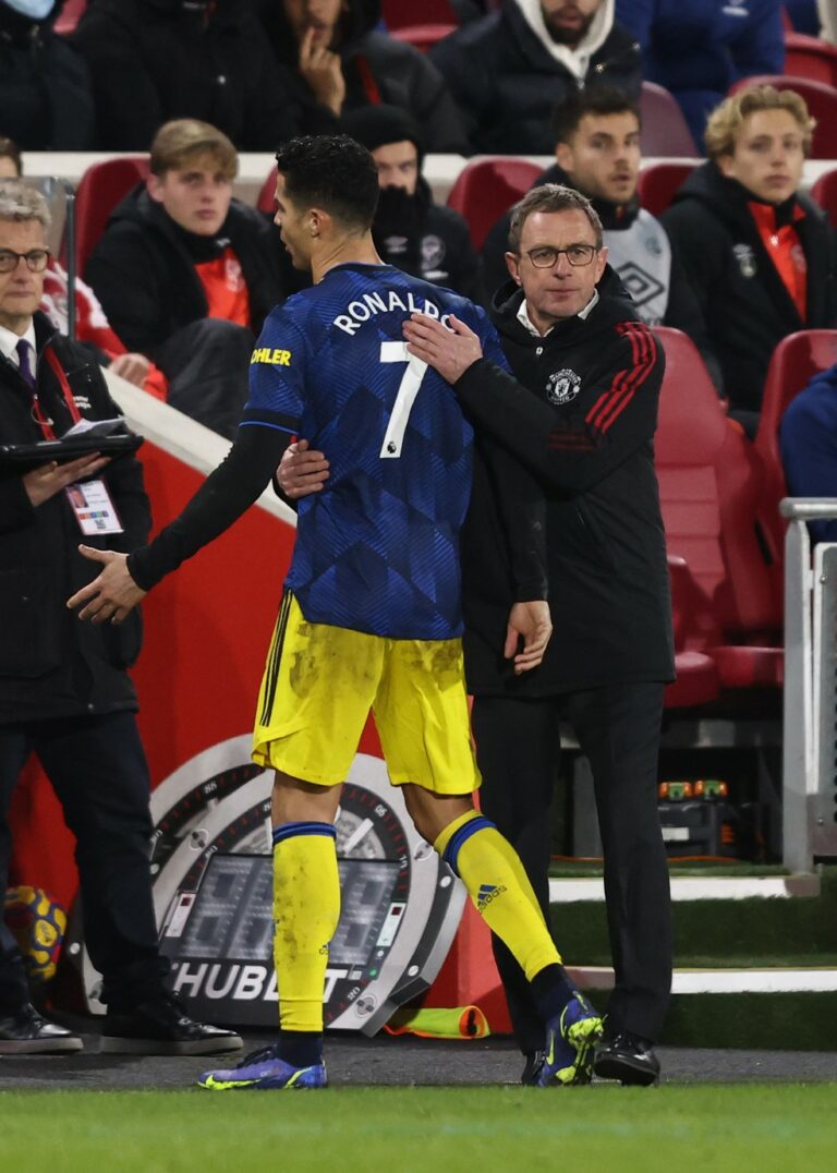 Cristiano Ronaldo entra em rota de colisão com técnico do Manchester United, diz jornal