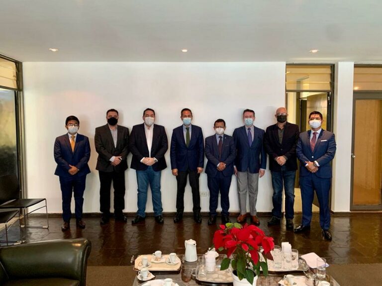 Lideranças do Acre têm encontro o como o embaixador do Peru em Brasília