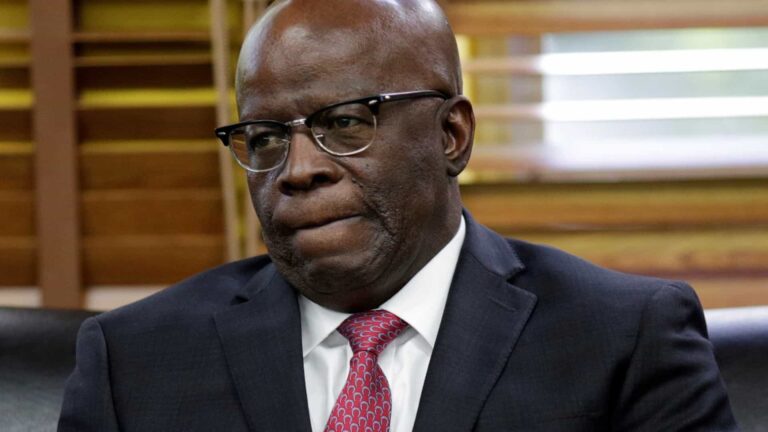 Ministro aposentado do STF, Joaquim Barbosa diz que está ‘livre, solto’ após desfiliação do PSB