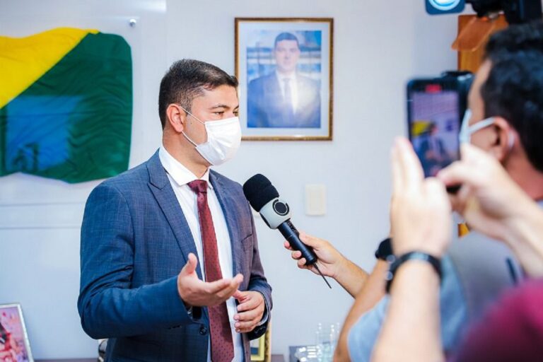 Nicolau participa de articulação de decreto que vai beneficiar mais de 30 mil produtores rurais com redução de ICMS