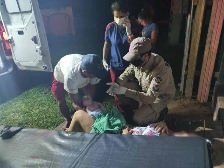Acreana dá à luz próximo a borracharia em Feijó enquanto esperava ambulância