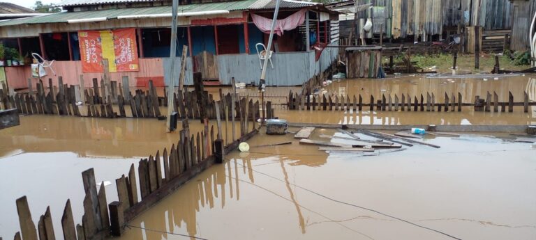 Em Sena, nível do Iaco sobe 6 centímetros nesta quinta-feira após sinal de vazante