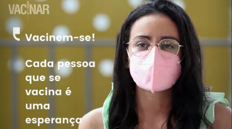 “Cada pessoa que se vacina é uma esperança”, diz filha que perdeu a mãe para Covid-19 em campanha do MPAC